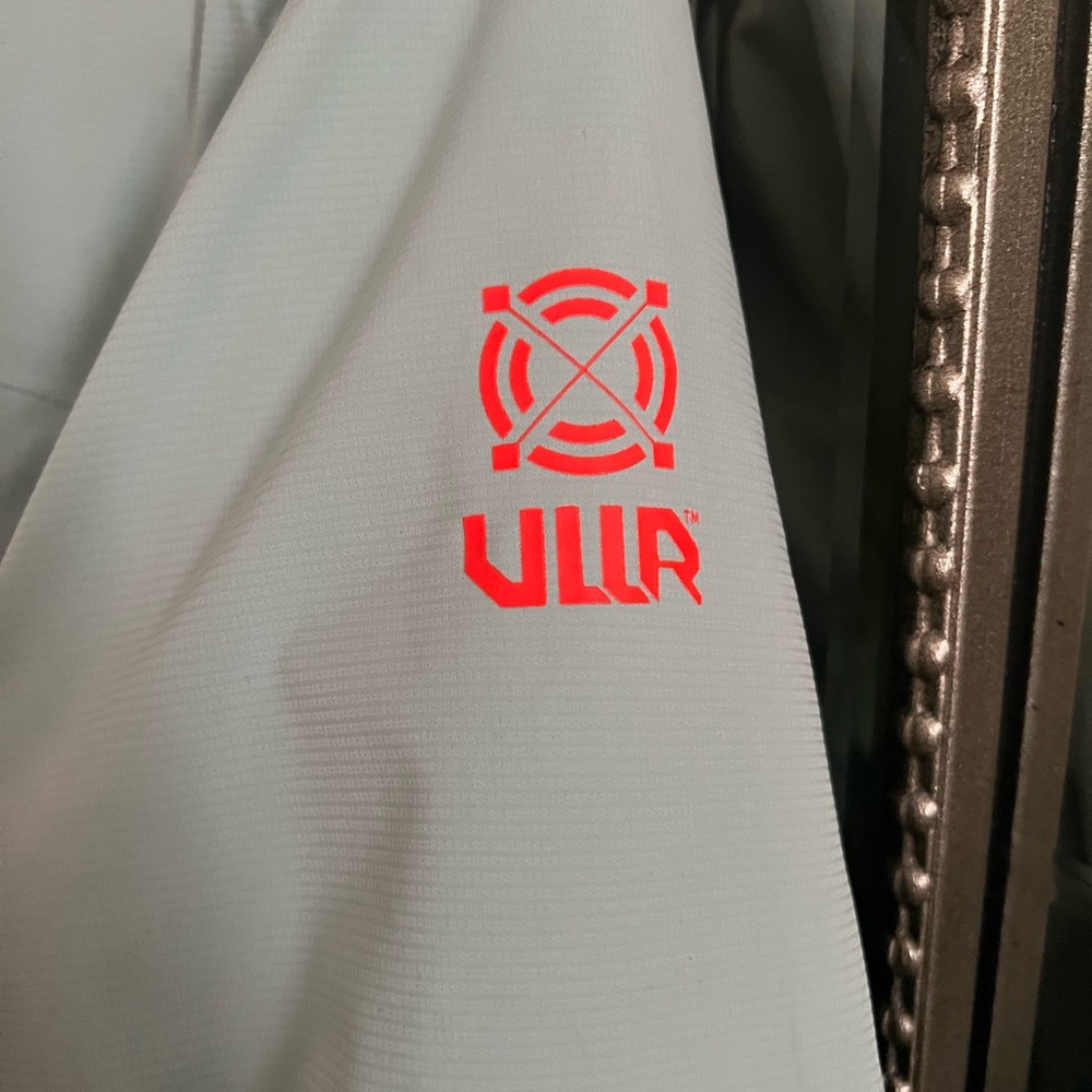 Helly Hansen Insulated Winter Jacket - image 4